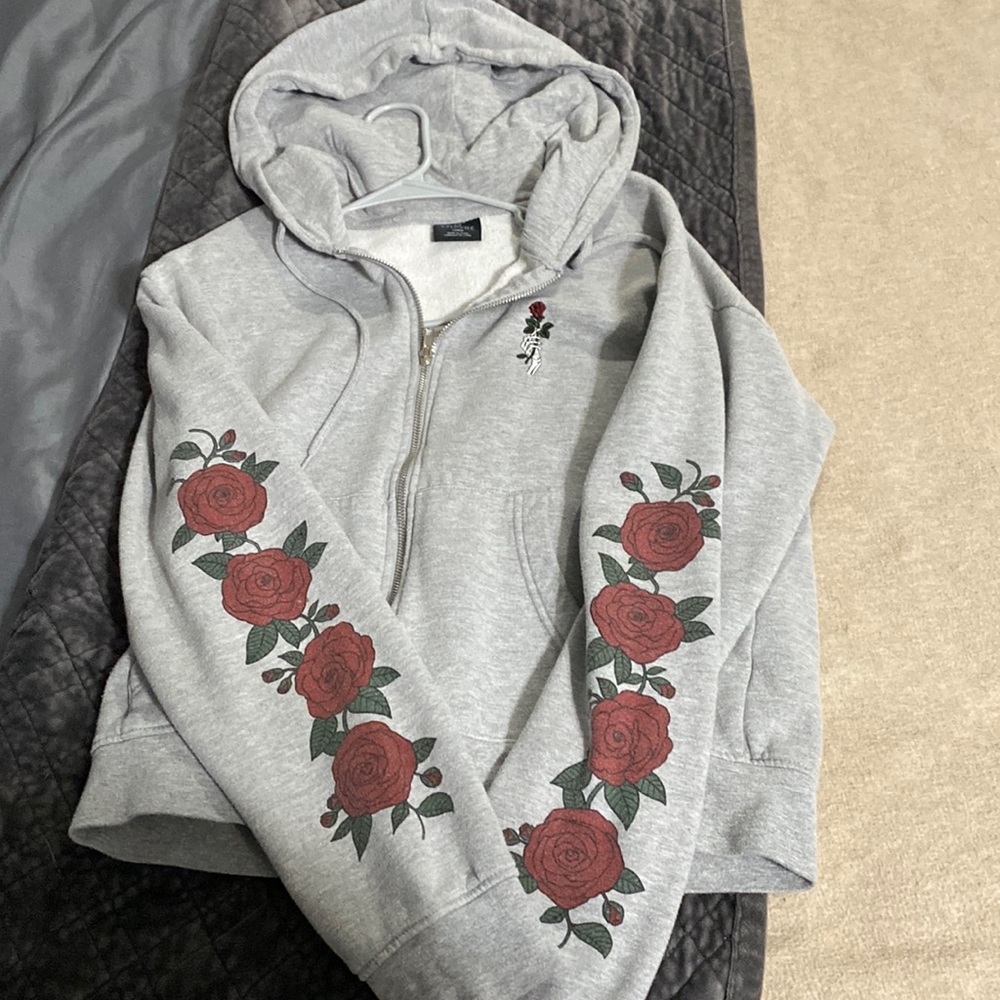 Empyre Rose and skull zip up sweatshirt